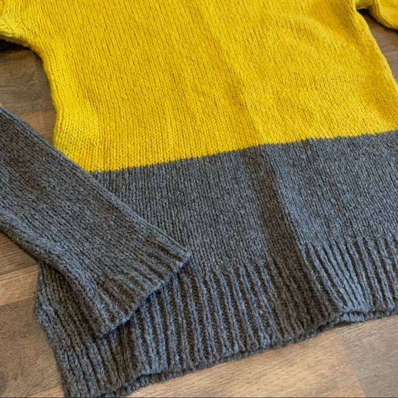 Loft Gray & Yellow Chunky Colorblock Sweater - Picture 4 of 7